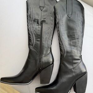 Chic Black Embroidered Heeled Boots Real leather